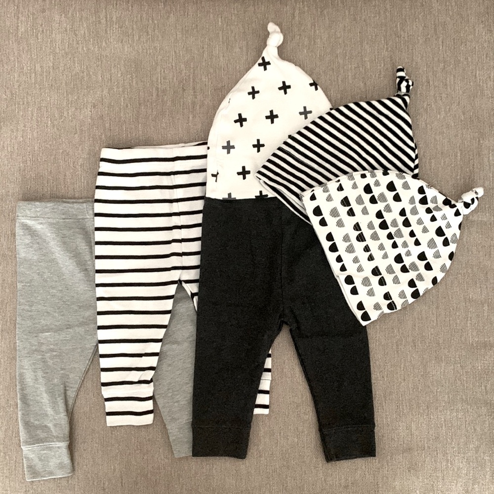 Pants w/ Matching Hats 0-3 Months